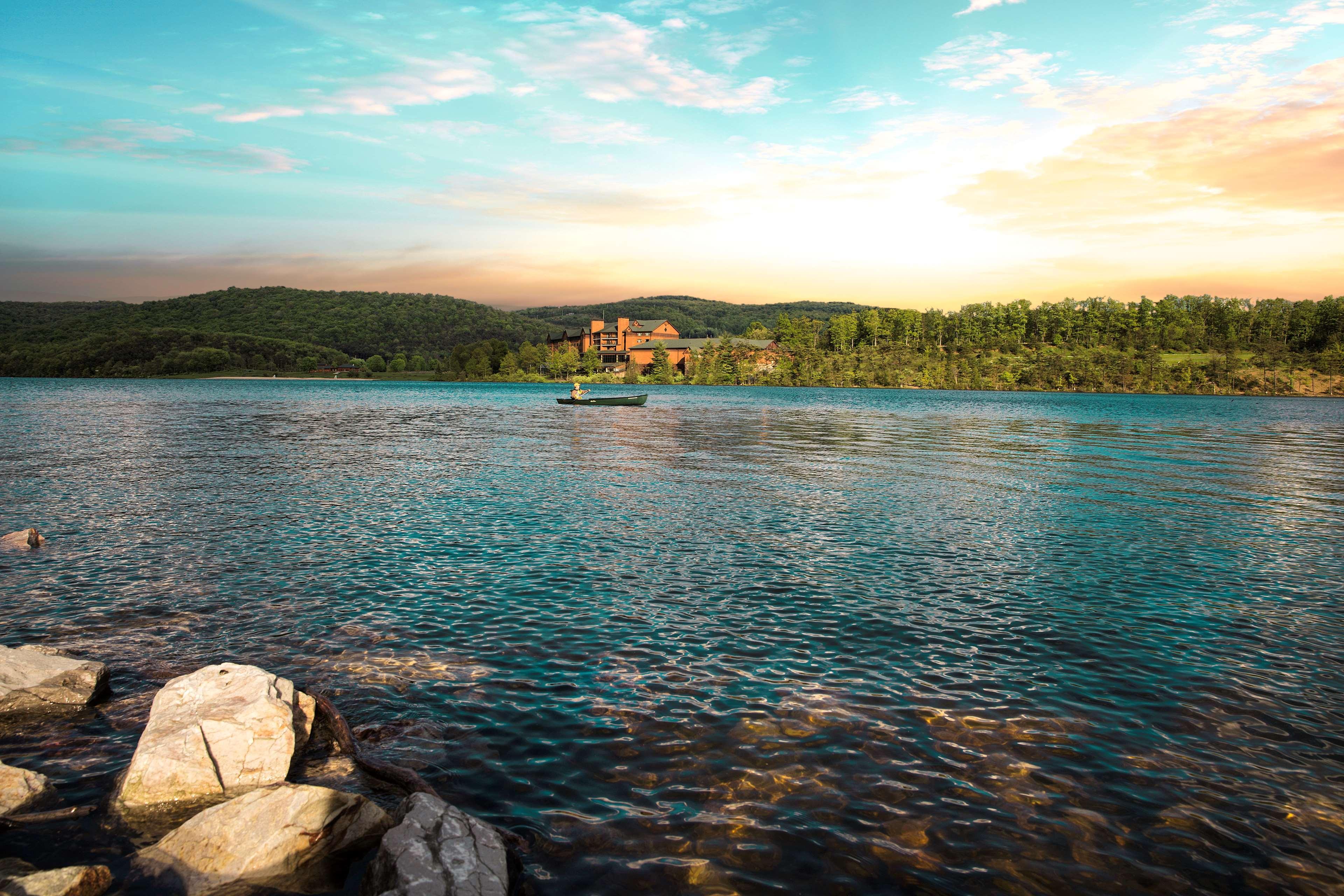 Rocky Gap Casino Resort Flintstone Esterno foto